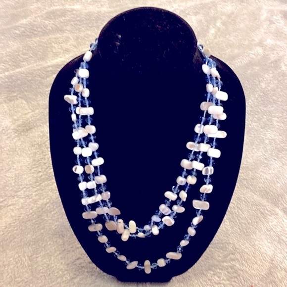 White Shell Royal Bead Necklace - Picture 1 of 4
